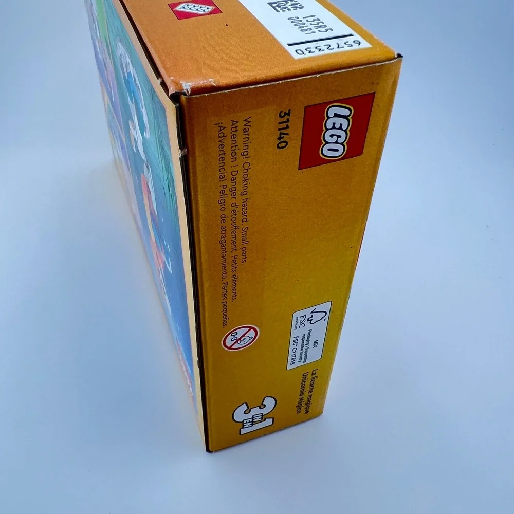 LEGO 31140 Magical Unicorn Creator Rainbow 3-in-1 145 Pcs Magical Creatures